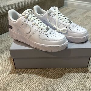 NIB Nike Air Force 1 ‘07 sneakers